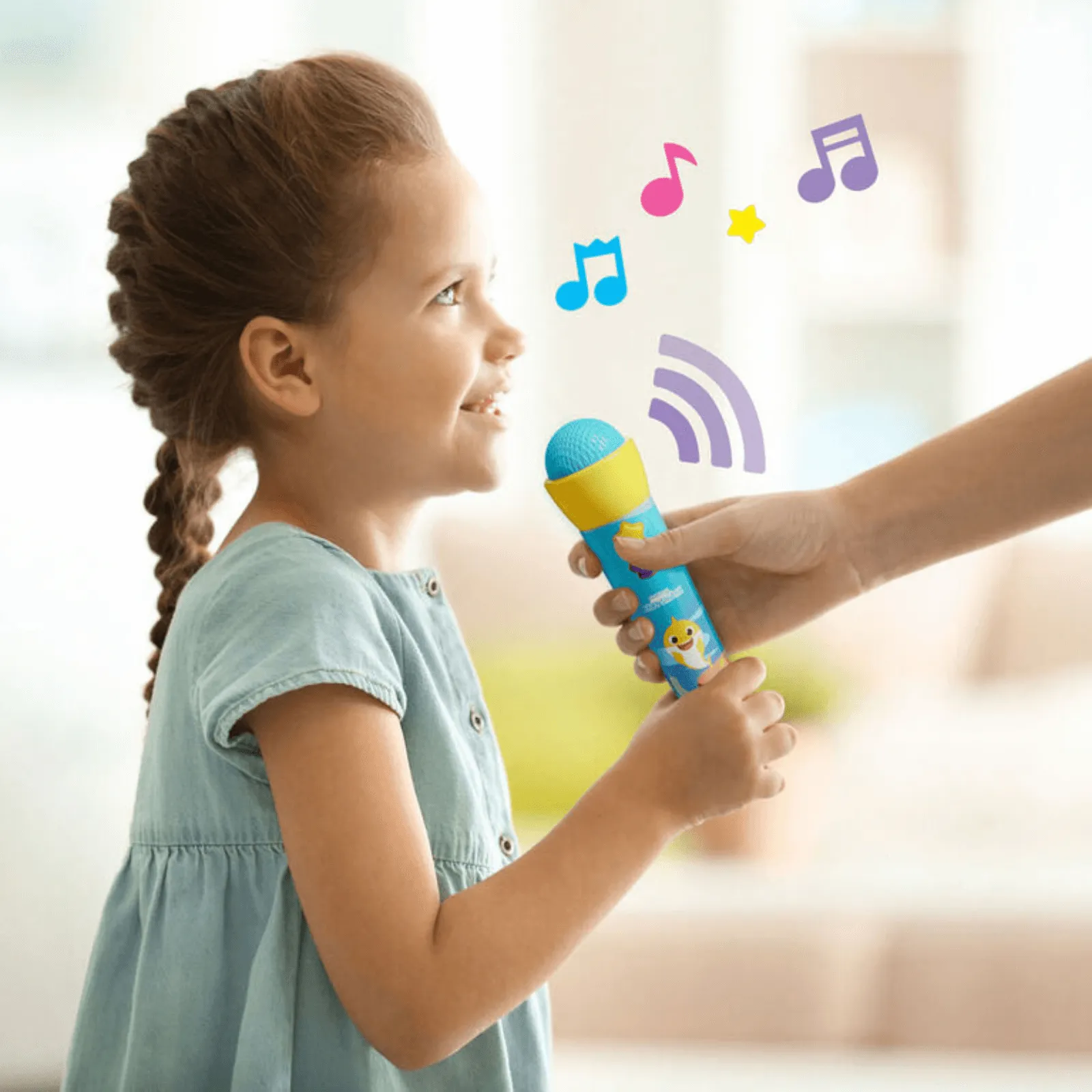 Baby Shark Song Sing Along Microphone Voice Effects Toy 3 