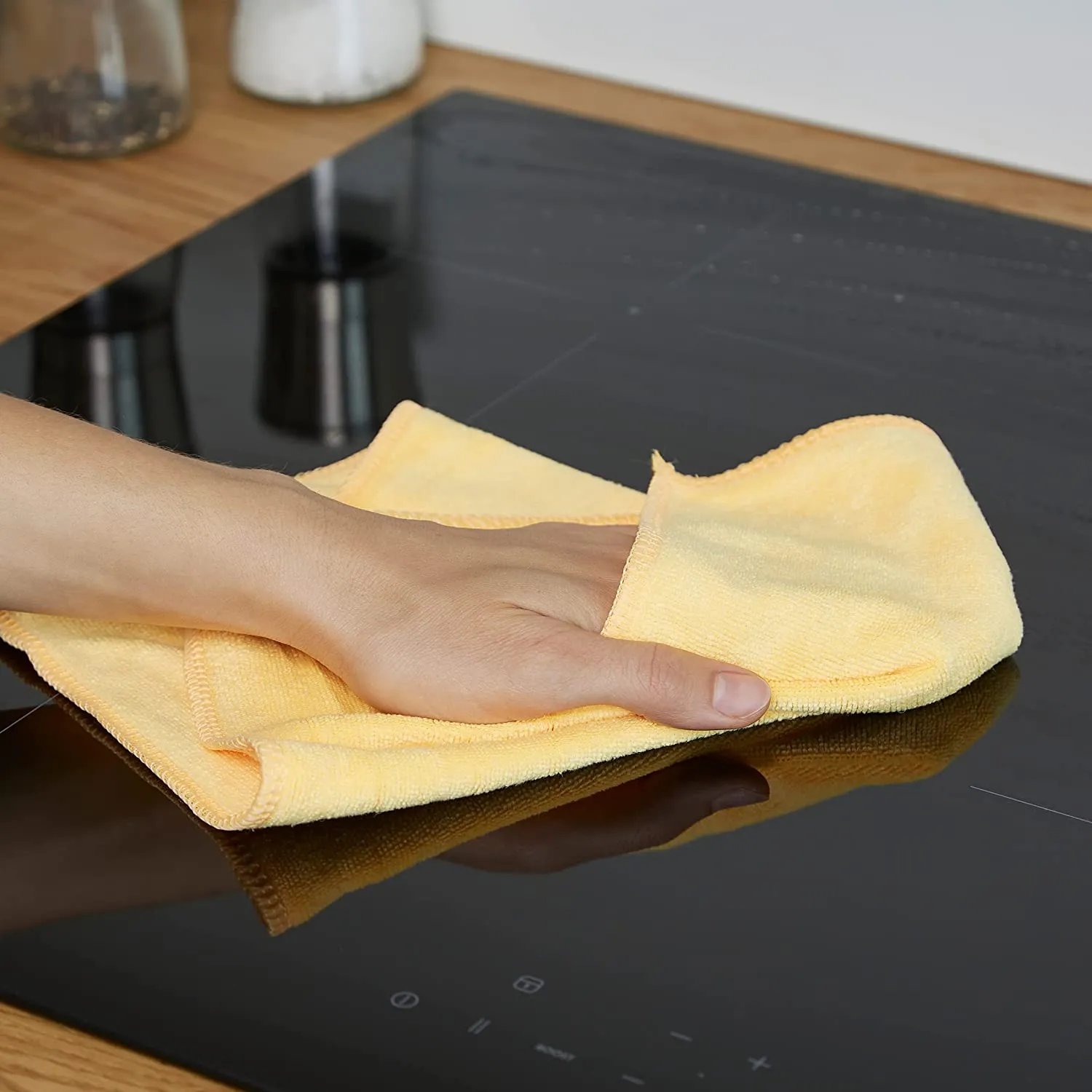 Microfiber Cleaning Cloth: 6 Microfiber Cleaning Cloths In Red, Blue, Yellow