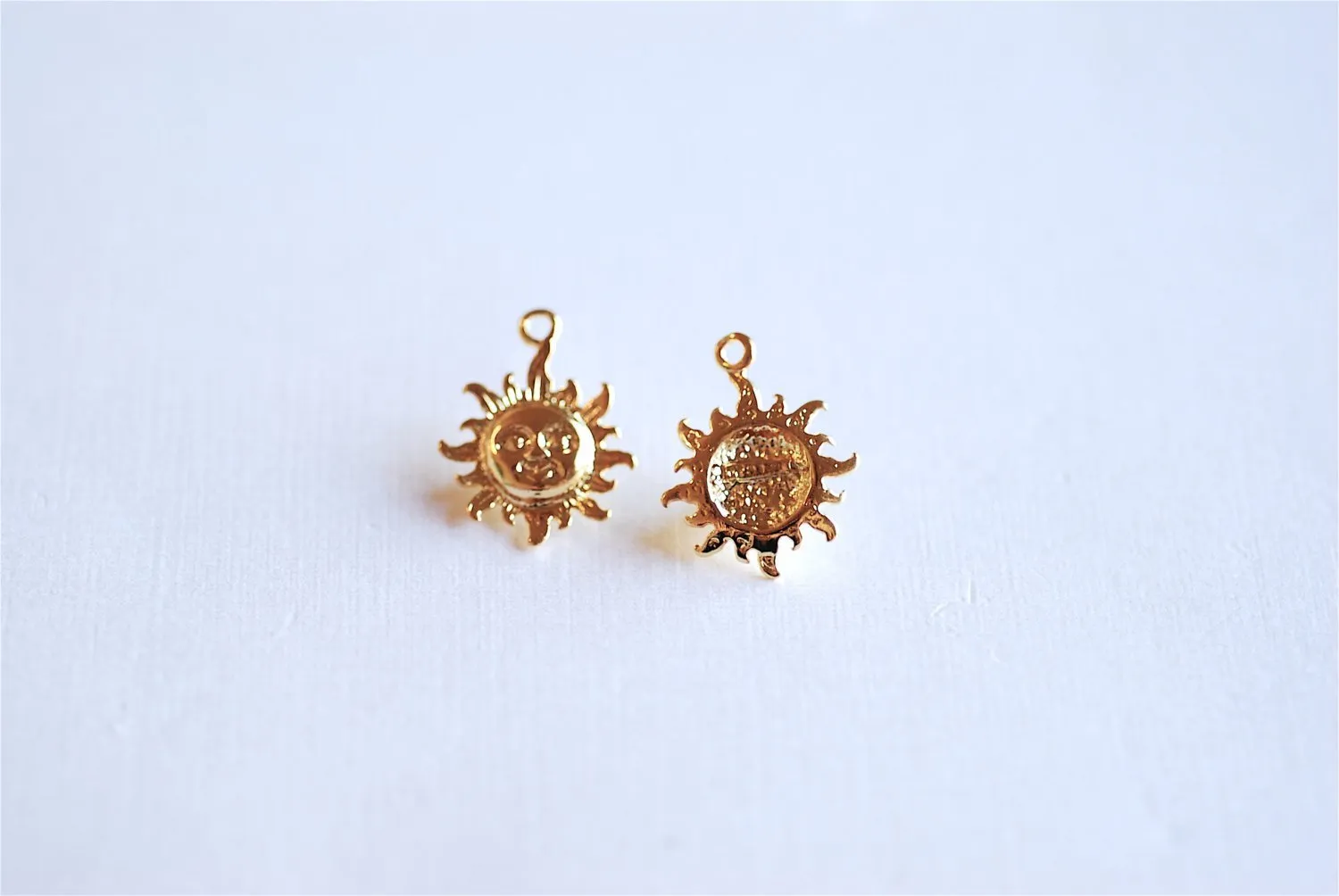 Shiny Vermeil Wholesale Gold Sunshine Charm Pendant- 18k gold over Sterling Silver Sun with Face, Gold Star, Starburst, Golden Sun Charm, Beads, 159