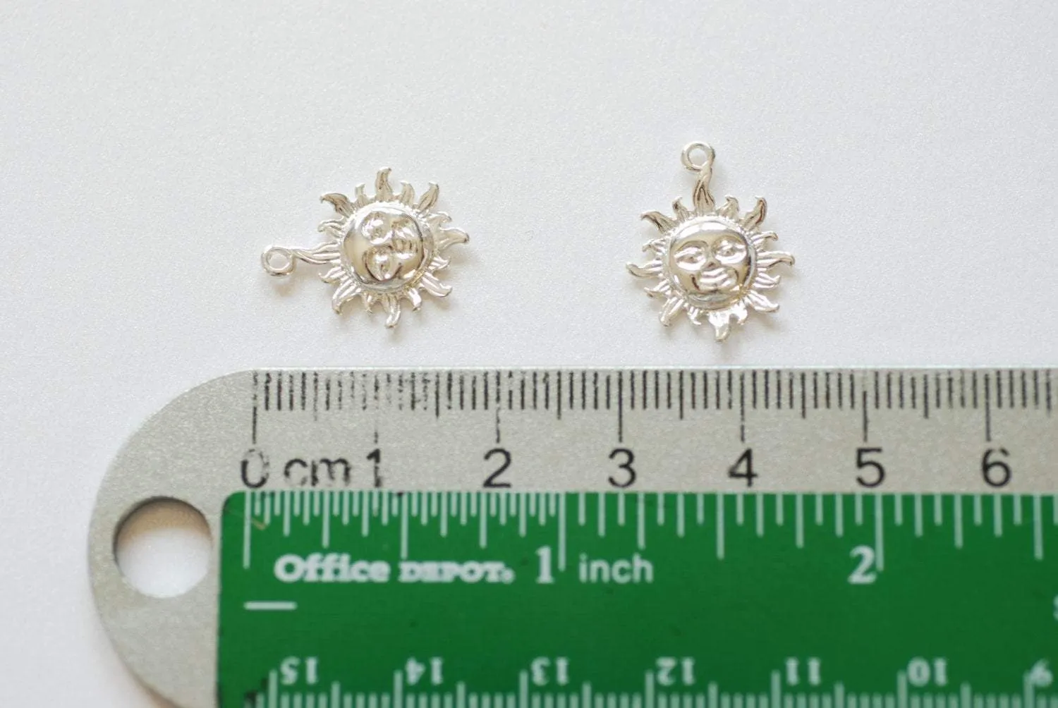 Sterling Silver Wholesale Sunshine Charm - 925 Charm, Sun with rays pendant, Silver Sun Charm, Sun Pendant, 159